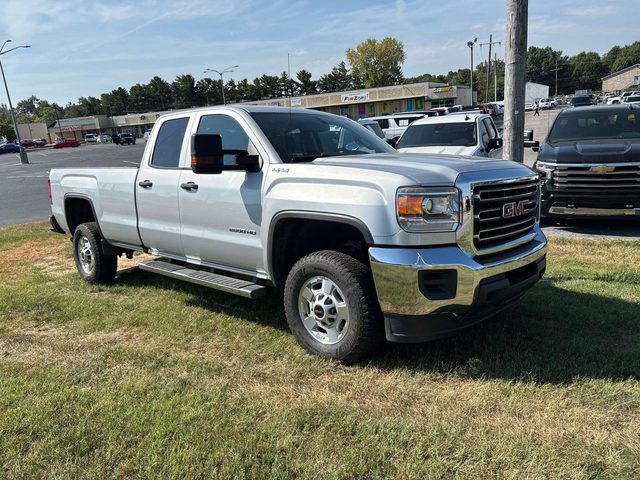 2016 GMC Sierra 2500HD 4WD photo