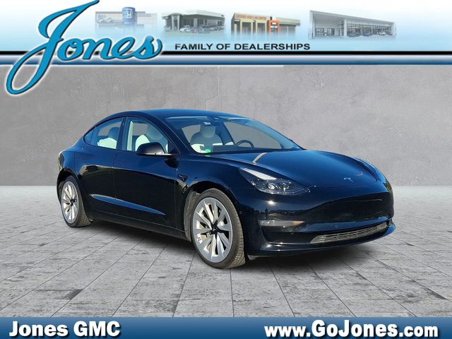 2022 Tesla Model 3 Long Range AWD photo