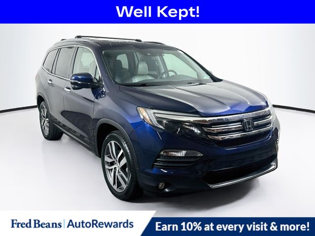 2016 Honda Pilot Touring AWD photo