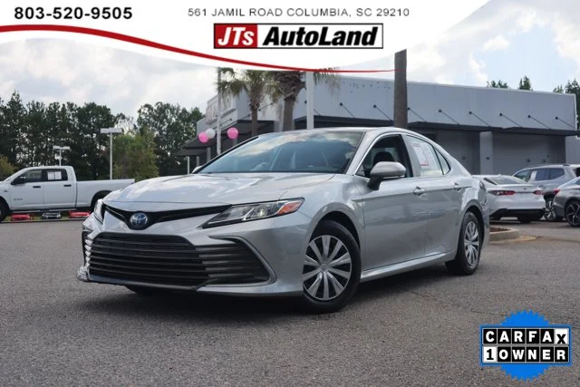 2022 Toyota Camry Hybrid LE FWD photo