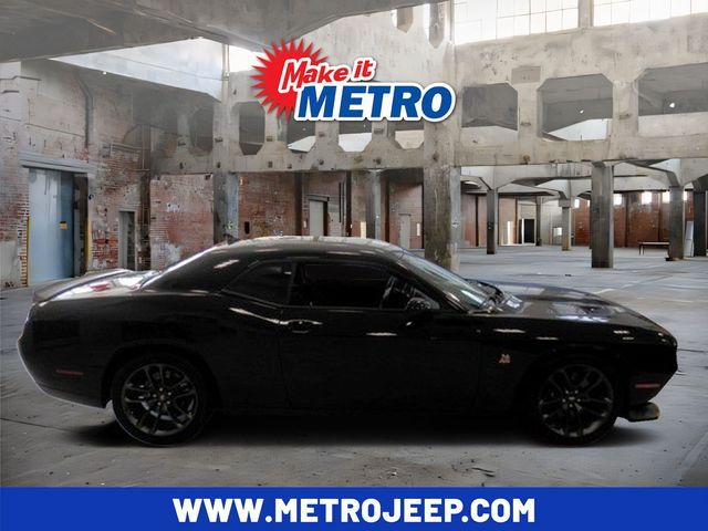 2022 Dodge Challenger R/T Scat Pack RWD photo