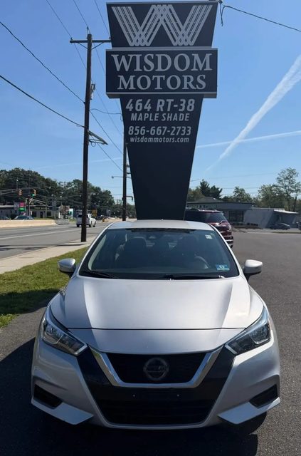 2020 Nissan Versa SV FWD photo