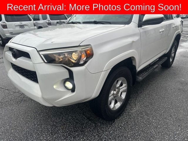 2017 Toyota 4Runner SR5 4WD photo