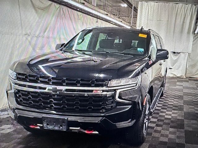 2022 Chevrolet Suburban Z71 4WD photo
