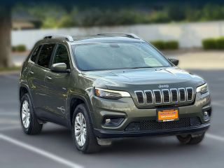2019 Jeep Cherokee Latitude 4WD photo