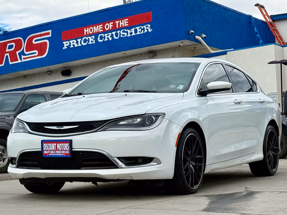 2015 Chrysler 200 C FWD photo