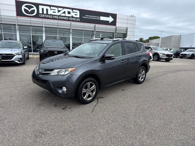 2015 Toyota RAV4 XLE AWD photo