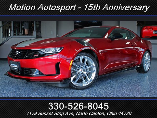 2021 Chevrolet Camaro 2LT RWD photo