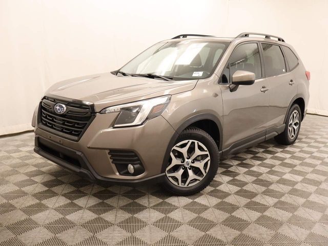 2022 Subaru Forester Premium AWD photo