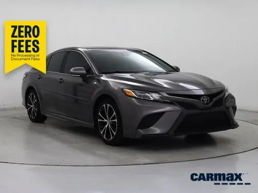 2018 Toyota Camry SE FWD photo