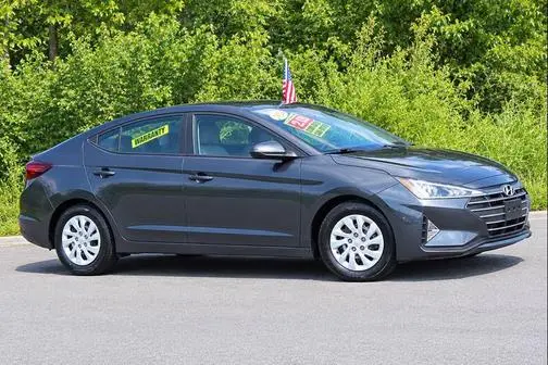 2020 Hyundai Elantra SE FWD photo
