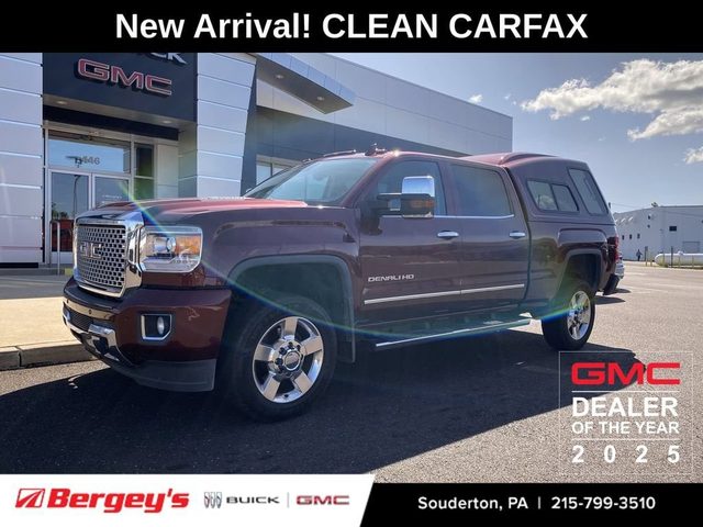 2016 GMC Sierra 2500HD Denali 4WD photo