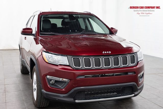 2021 Jeep Compass Latitude 4WD photo