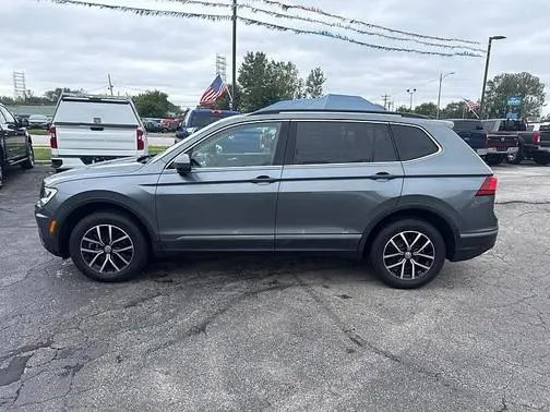 2021 Volkswagen Tiguan AWD photo