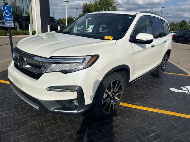 2019 Honda Pilot Touring 7-Passenger AWD photo