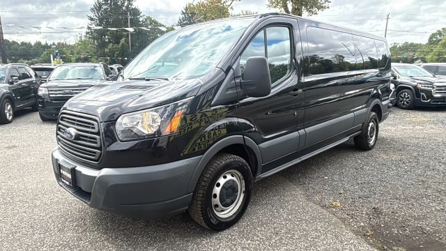 2018 Ford Transit Passenger Wagon XL RWD photo