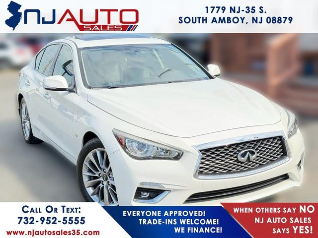 2018 Infiniti Q50 3.0t LUXE AWD photo