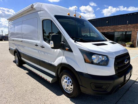 2020 Ford Transit Passenger Wagon XL RWD photo