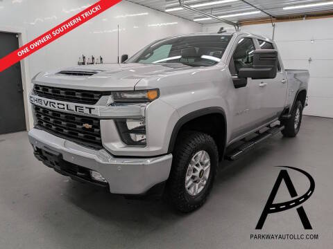 2023 Chevrolet Silverado 2500HD LT 4WD photo
