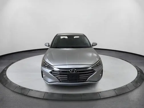 2020 Hyundai Elantra SE FWD photo