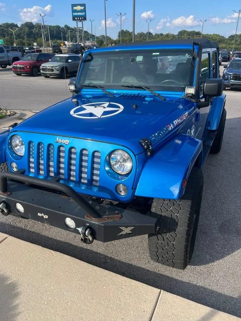 2015 Jeep Wrangler Unlimited Sahara 4WD photo