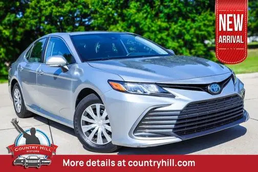 2022 Toyota Camry Hybrid LE FWD photo