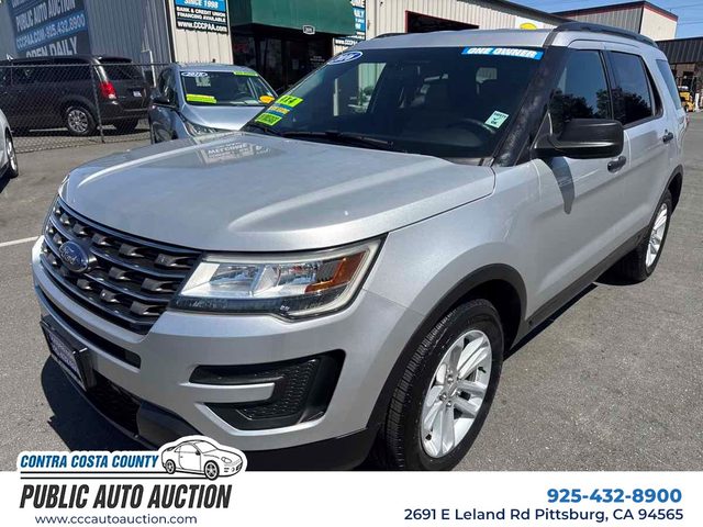 2016 Ford Explorer Base 4WD photo