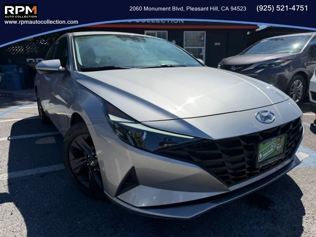 2021 Hyundai Elantra SEL FWD photo