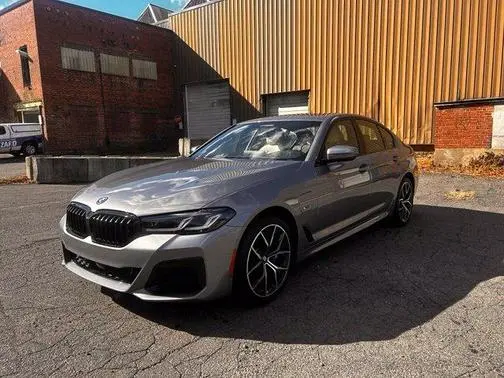 2023 BMW 5 Series 530e xDrive AWD photo