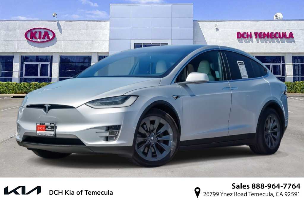 2018 Tesla Model X 75D AWD photo