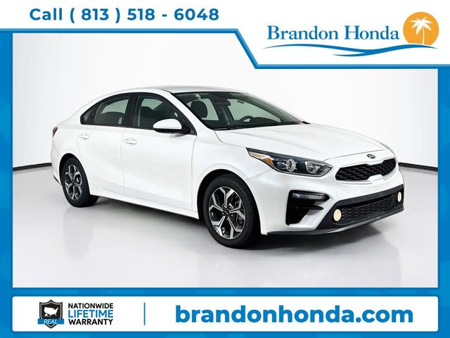 2021 Kia Forte LXS FWD photo