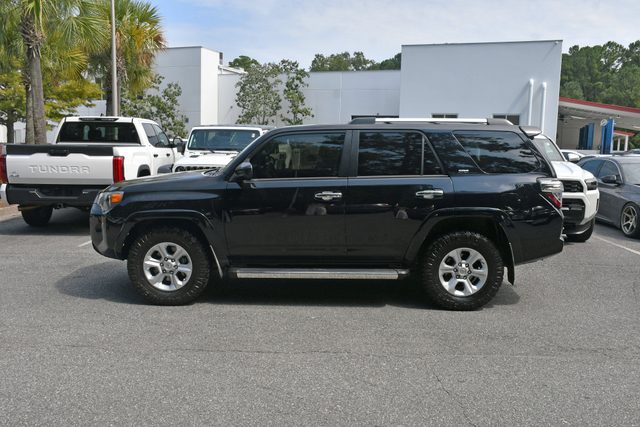 2021 Toyota 4Runner SR5 RWD photo