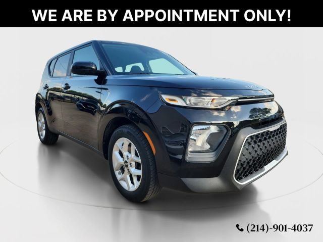 2022 Kia Soul LX FWD photo