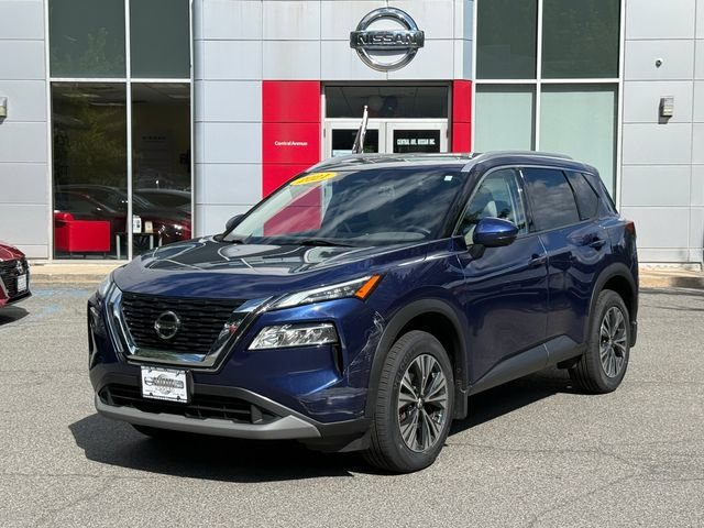 2021 Nissan Rogue SV AWD photo