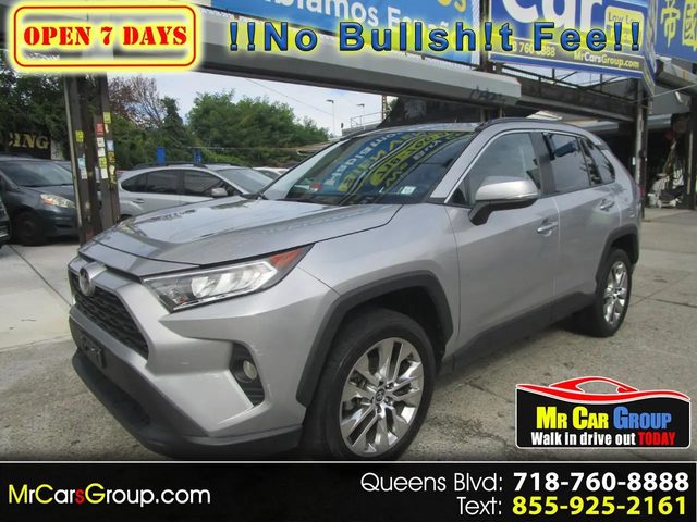 2020 Toyota RAV4 XLE Premium AWD photo