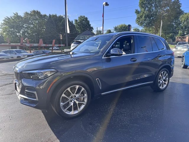 2022 BMW X5 xDrive40i AWD photo