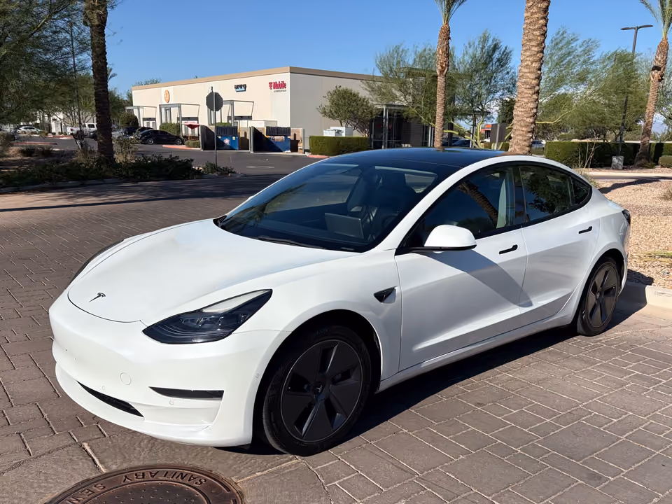 2022 Tesla Model 3 RWD photo