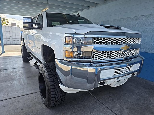 2019 Chevrolet Silverado 2500HD LT 4WD photo