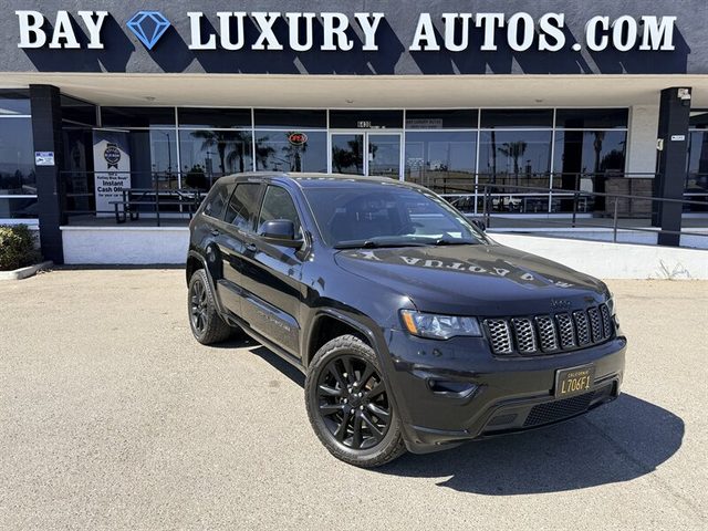 2018 Jeep Grand Cherokee Altitude 4WD photo
