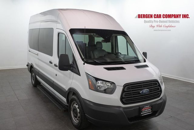 2018 Ford Transit Passenger Wagon XL RWD photo