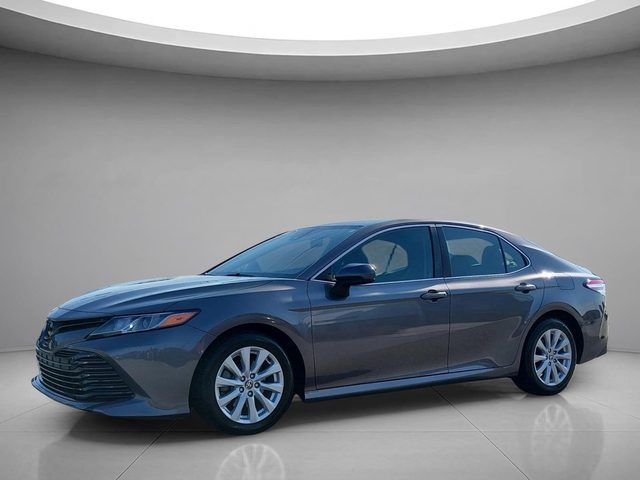 2020 Toyota Camry LE FWD photo