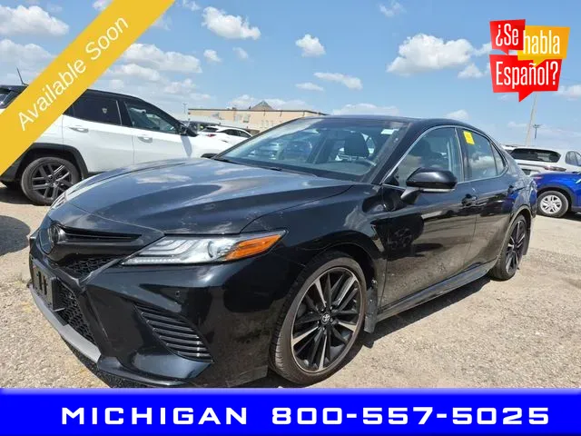 2018 Toyota Camry XSE FWD photo