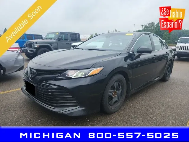 2020 Toyota Camry LE FWD photo