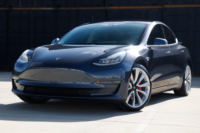 2018 Tesla Model 3 Performance AWD photo