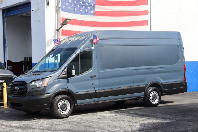 2019 Ford Transit Van RWD photo