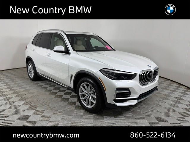 2022 BMW X5 xDrive40i AWD photo