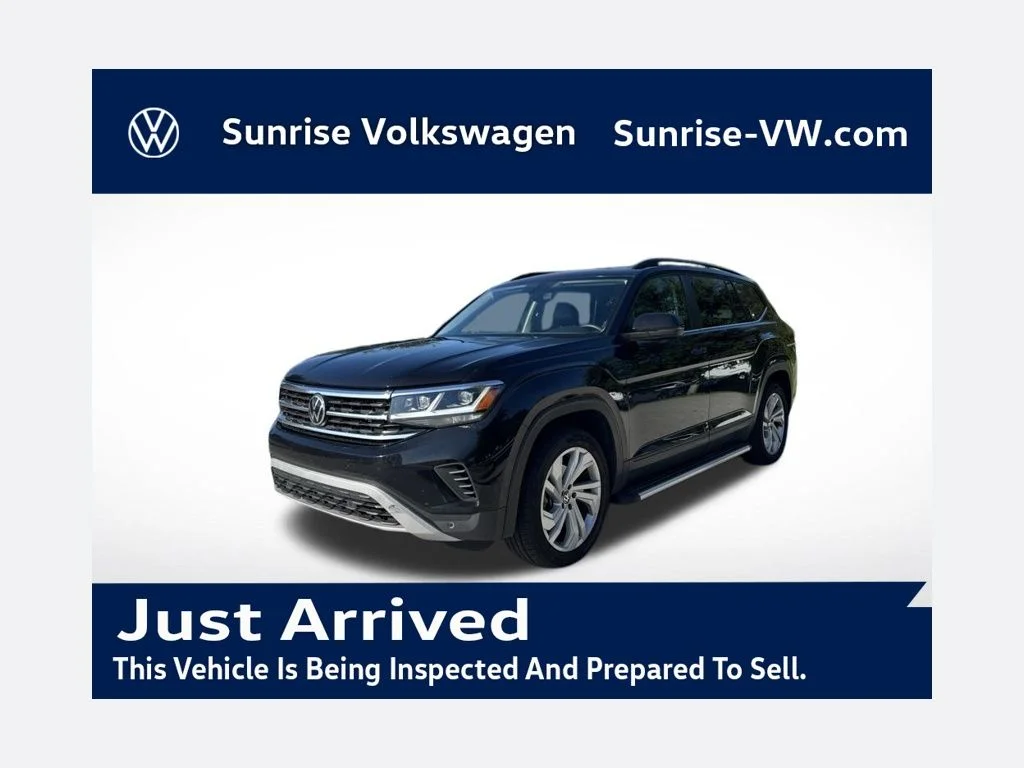 2022 Volkswagen Atlas 3.6L V6 SE w/Technology AWD photo