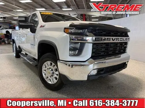 2022 Chevrolet Silverado 3500HD LT 4WD photo