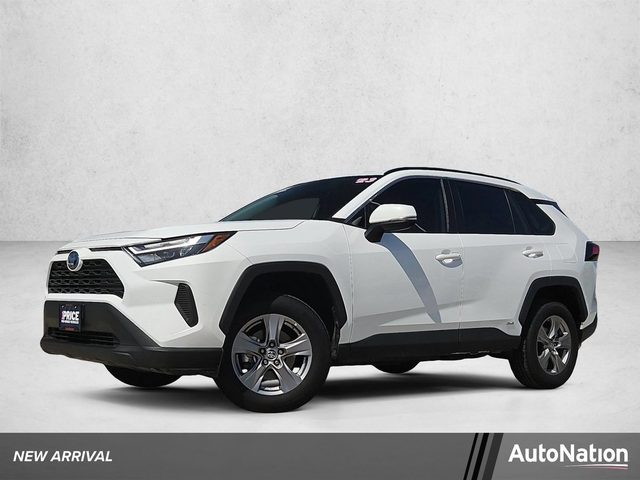 2023 Toyota RAV4 Hybrid LE AWD photo