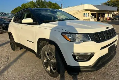 2021 Jeep Compass Altitude FWD photo